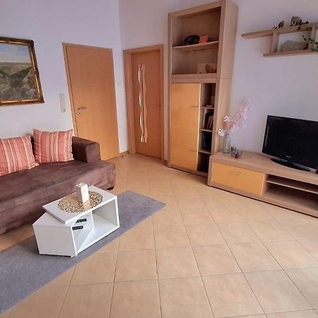 Ferienwohnung Haus Zum Talblick Solnhofen Exterior foto